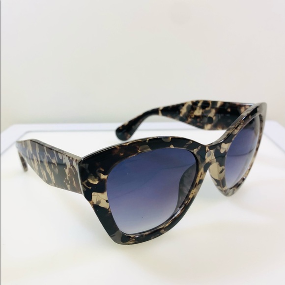Women’s Banana Republic Ink Blot Fashion Sunglasses - Picture 6 of 8